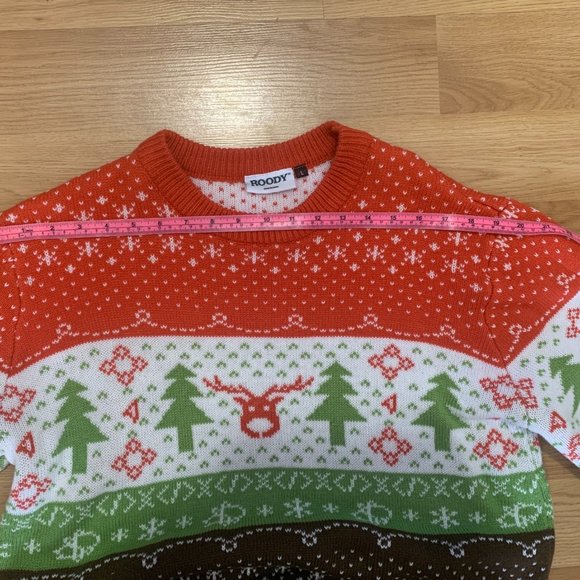 Roody Men's Christmas Sweater L Red brown deer Trees Stockings - Picture 10 of 14